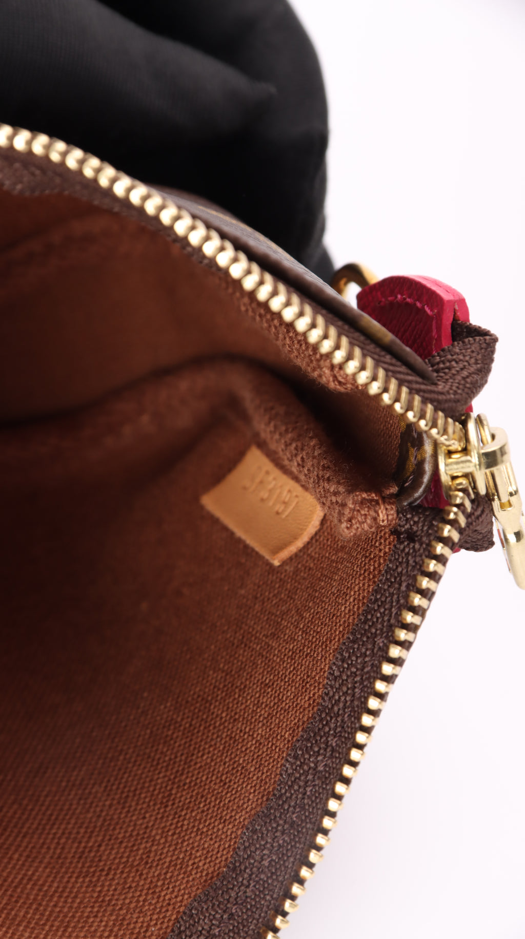 Louis Vuitton Pochette Accessoire - Brown