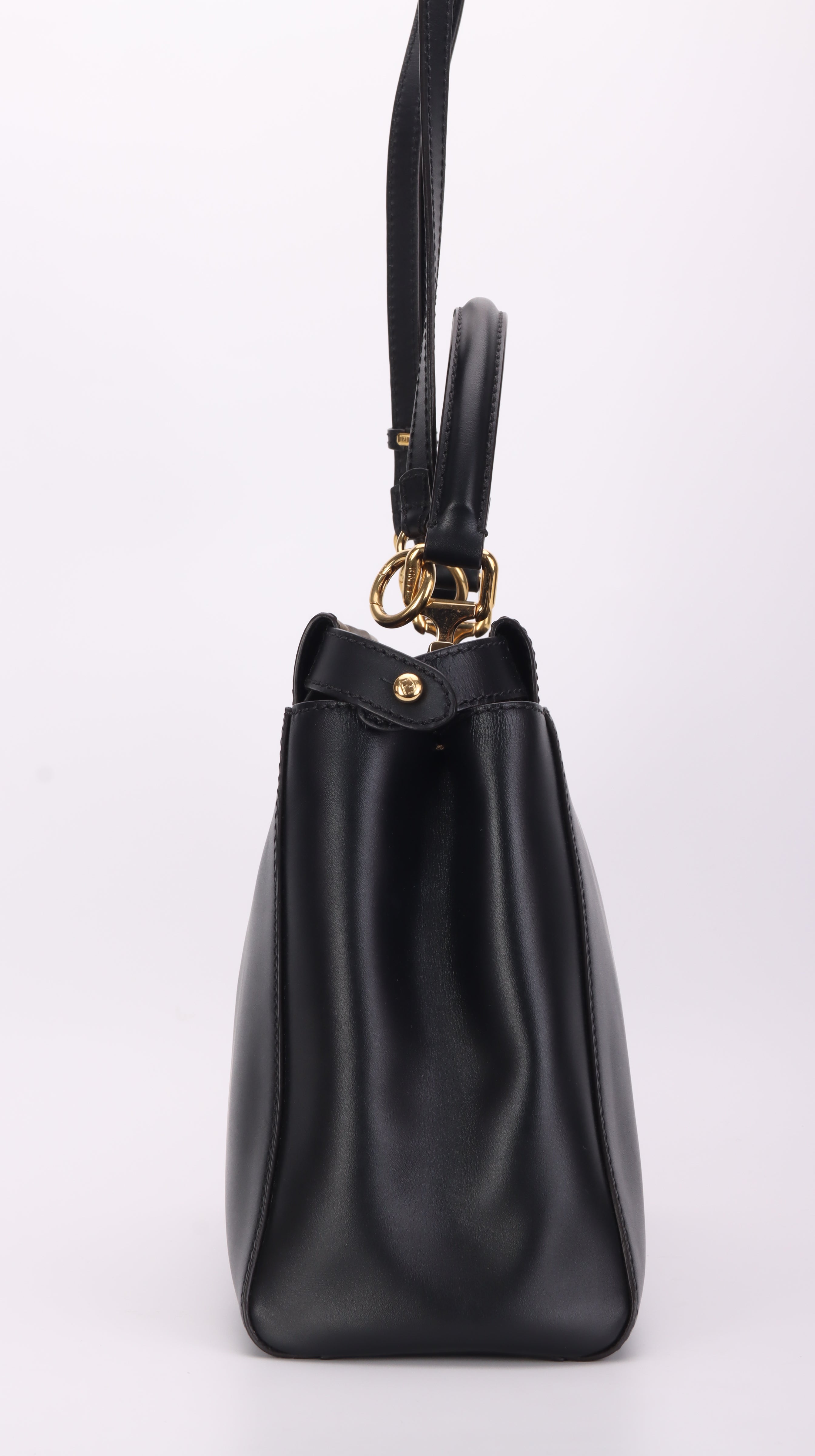 Fendi Peekaboo Shoulder Bag Black