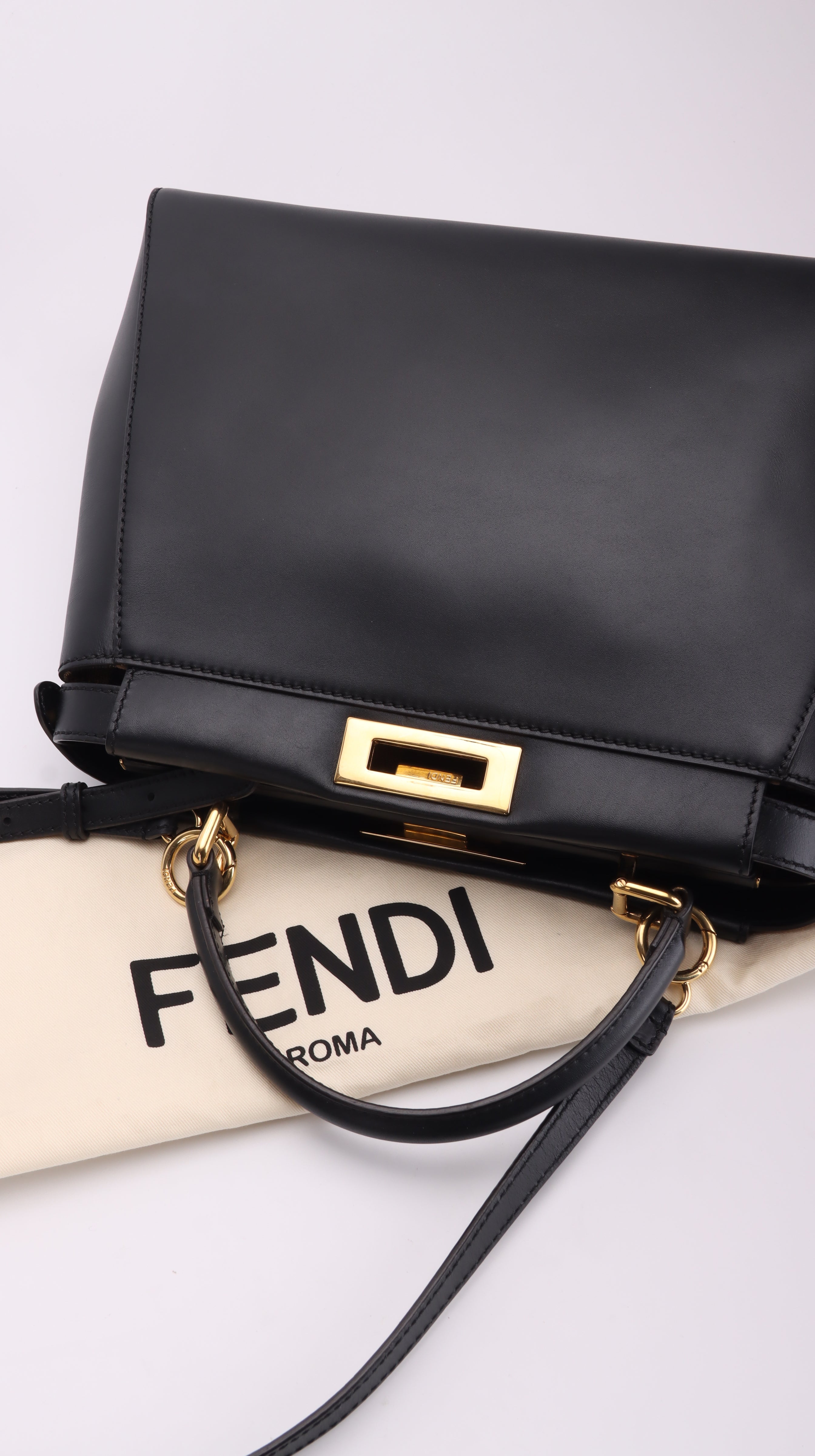 Fendi Peekaboo Shoulder Bag Black