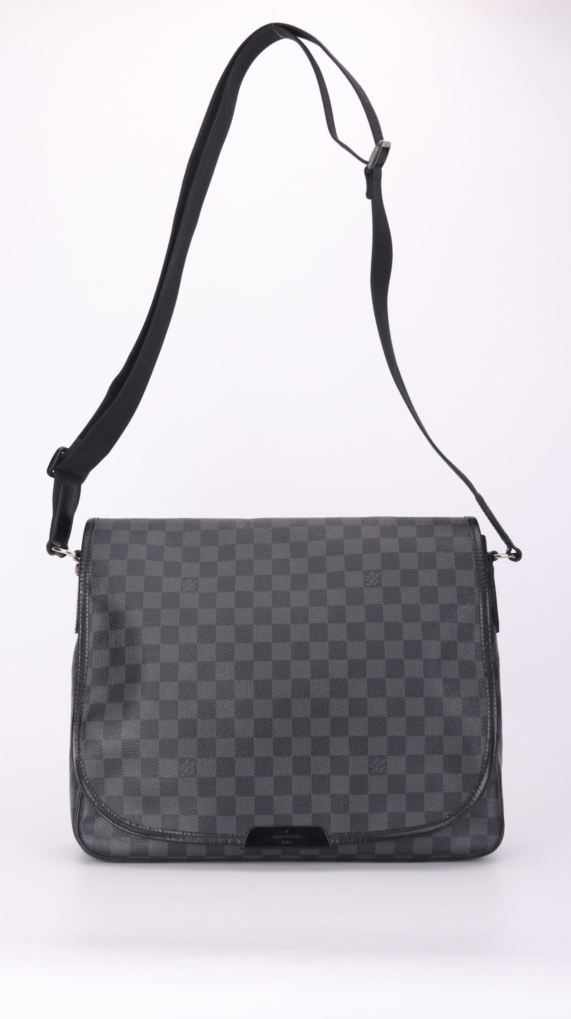 Louis Vuitton Messenger Shoulder Bag - Black