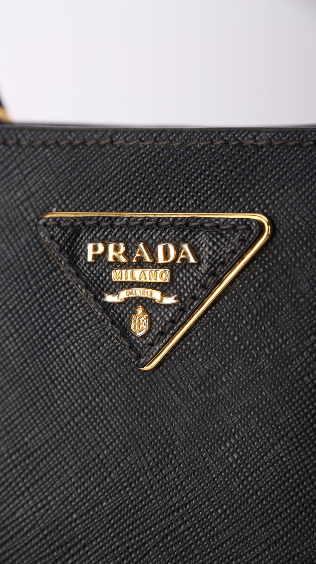 Prada Galleria Saffiano Shoulder Bag - Black