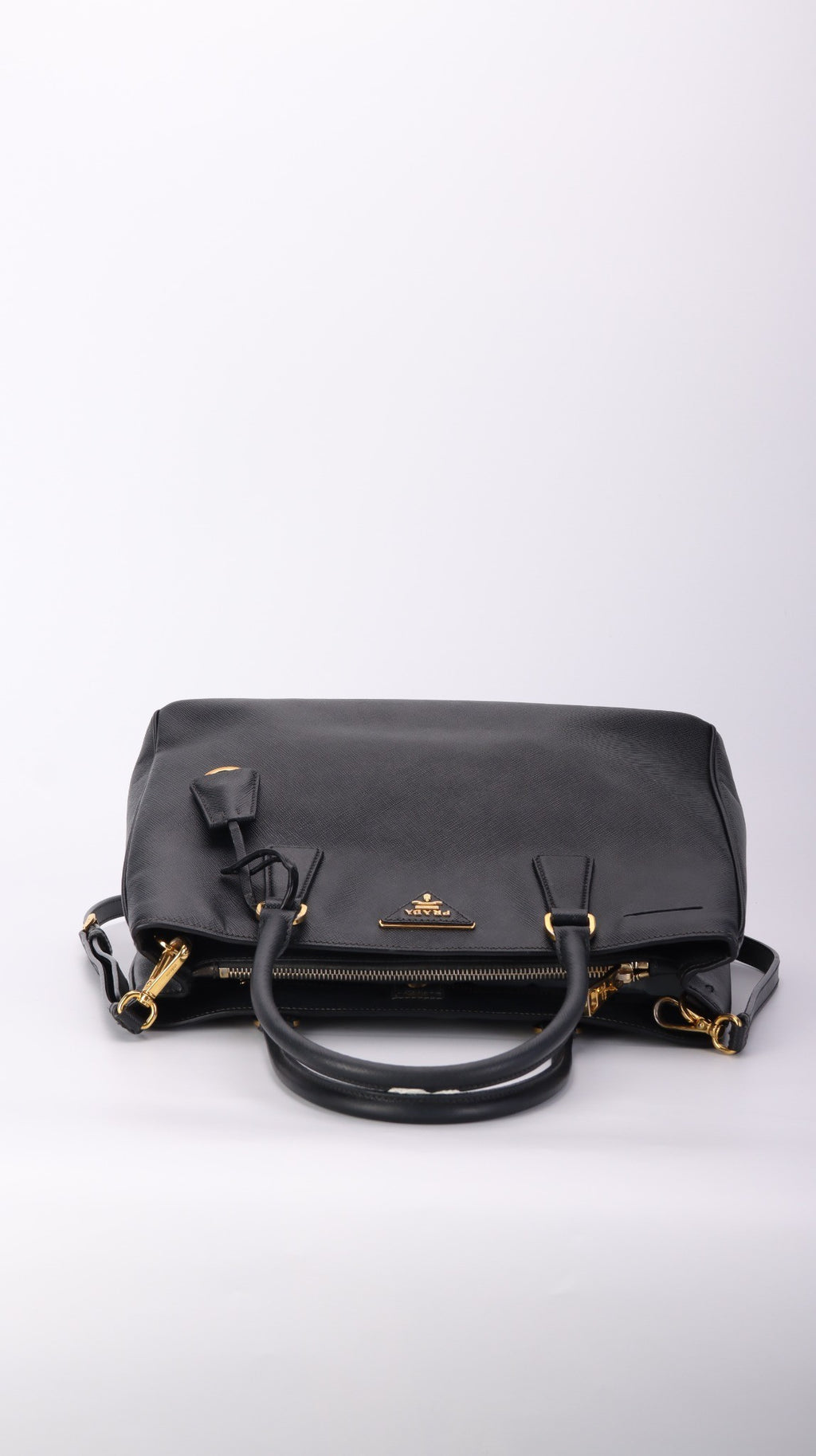 Prada Galleria Saffiano Shoulder Bag - Black