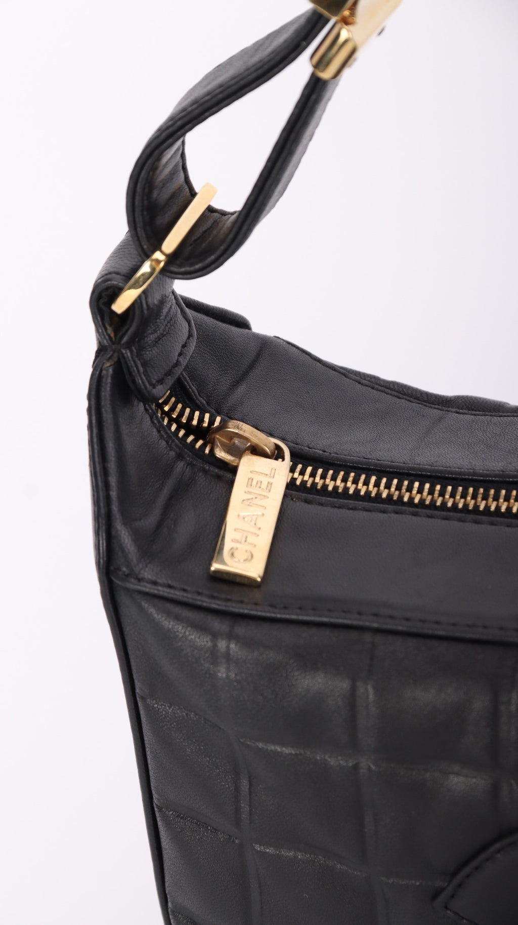 Chanel Cocolate Shoulder Bag - Black