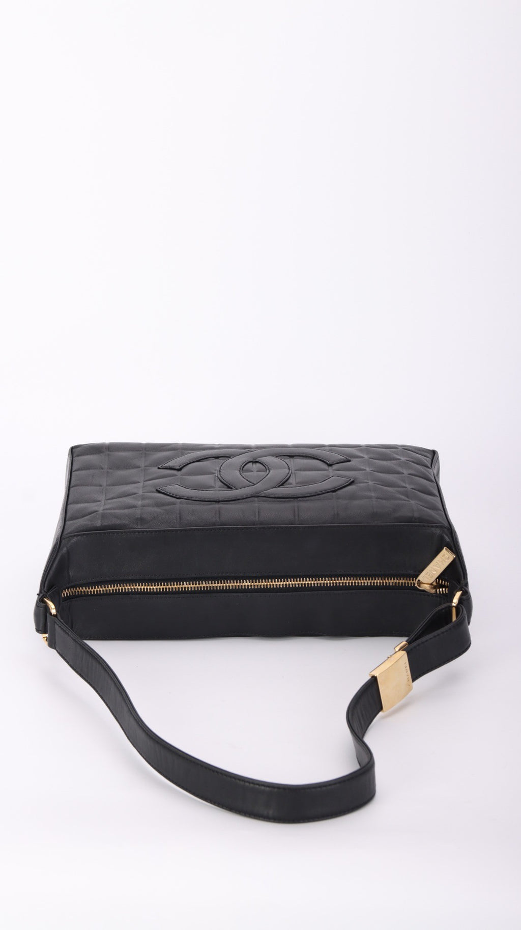 Chanel Cocolate Shoulder Bag - Black