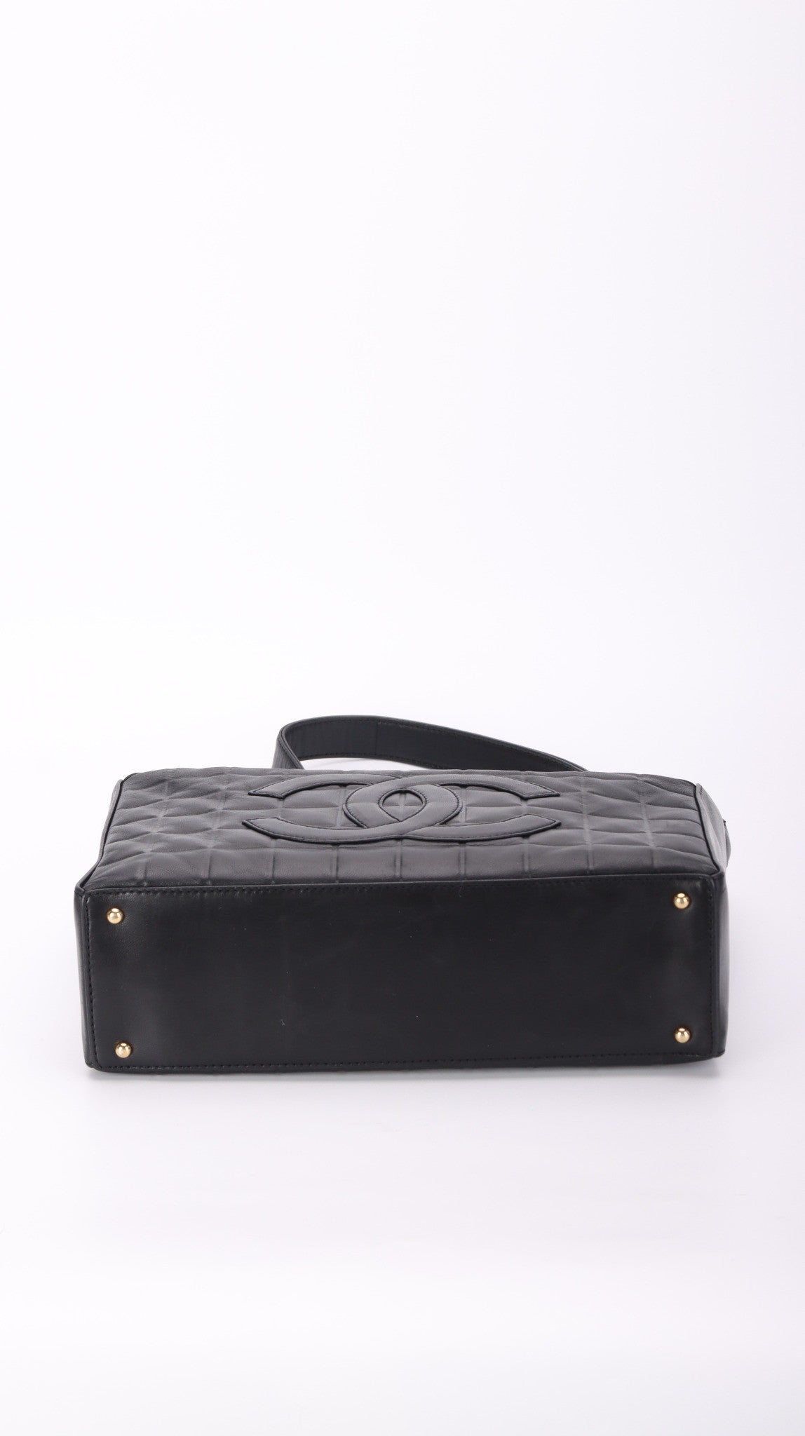 Chanel Cocolate Shoulder Bag - Black