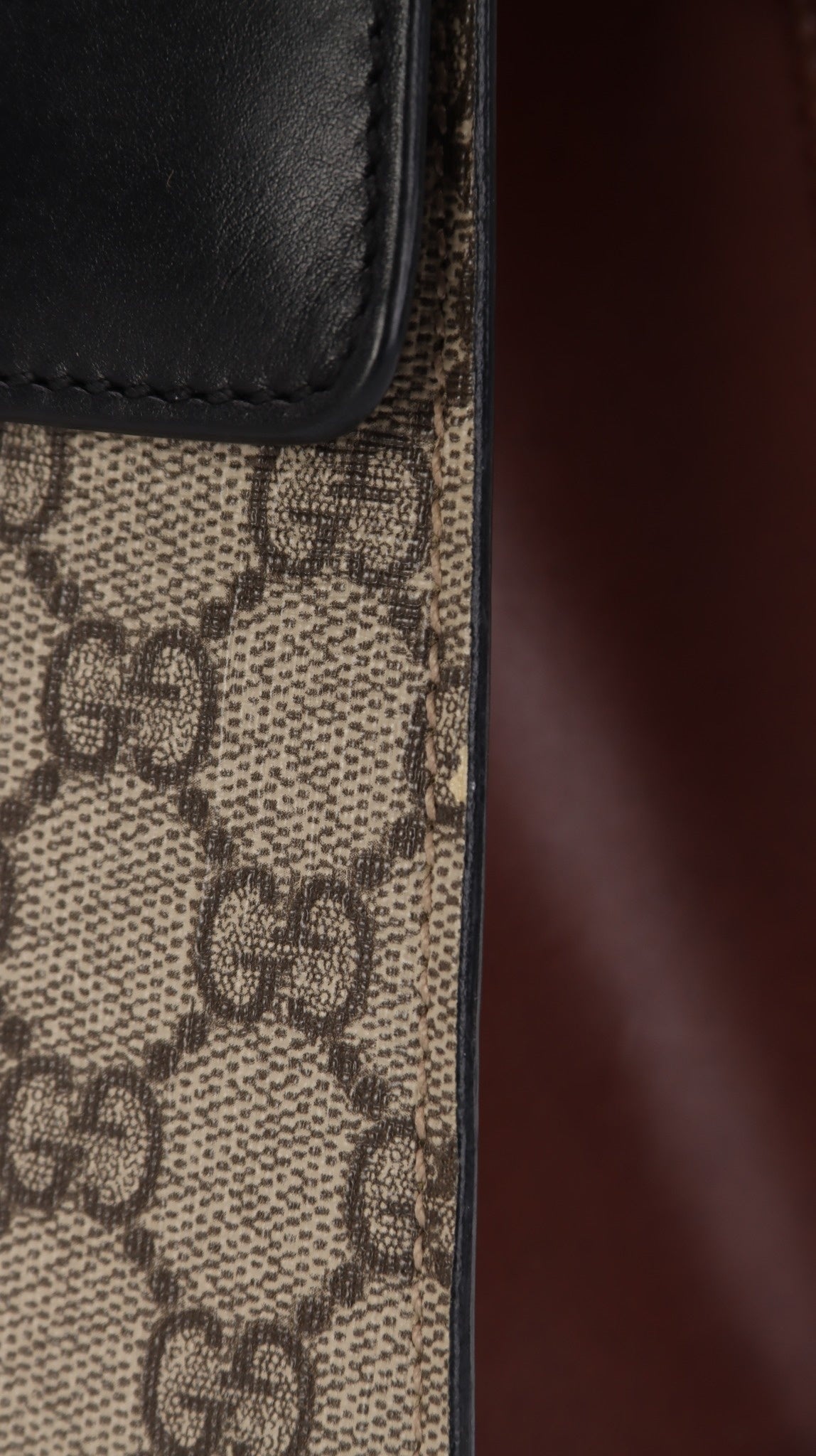 Gucci Padlock Shoulder Bag - Black