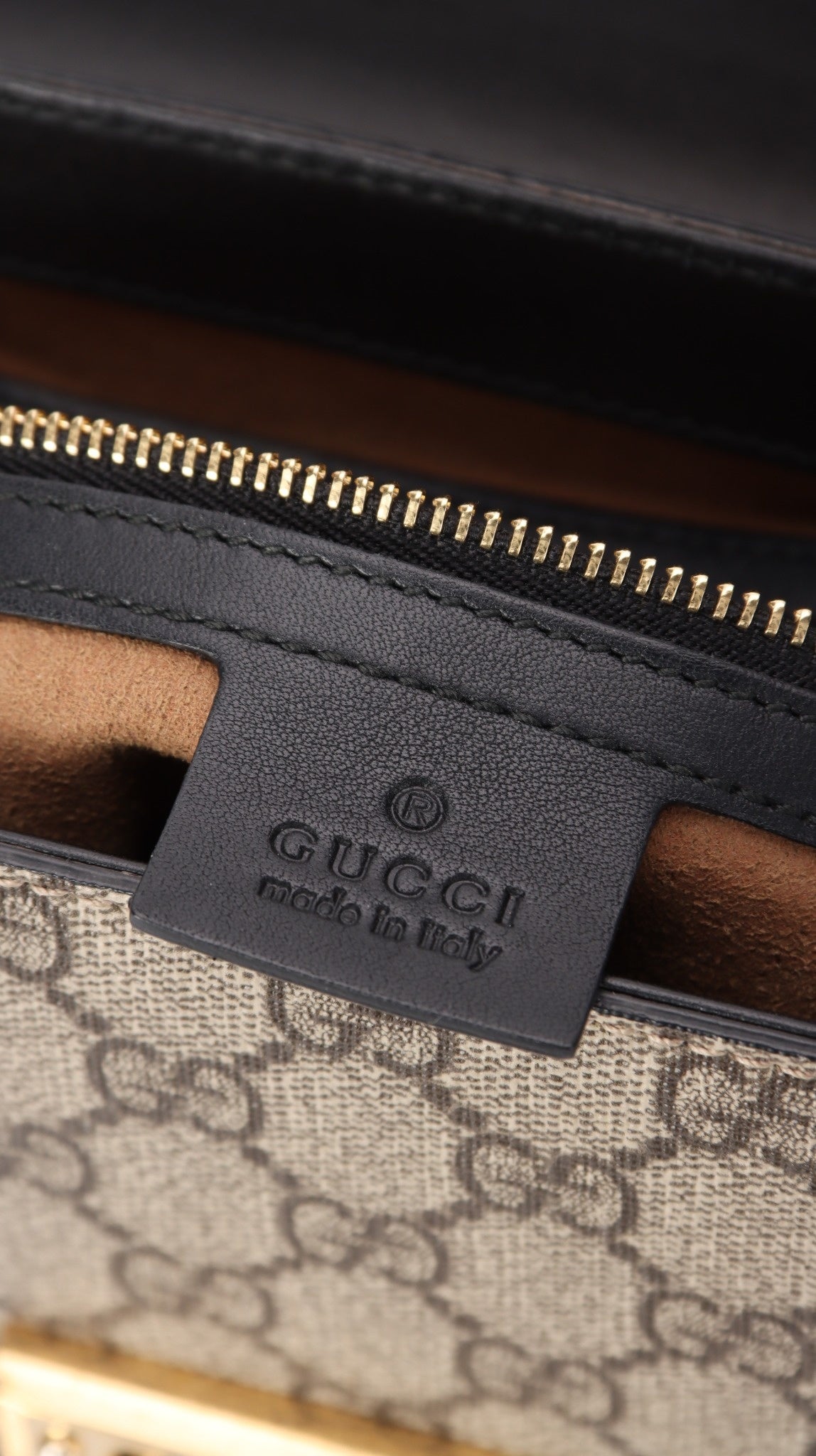Gucci Padlock Shoulder Bag - Black