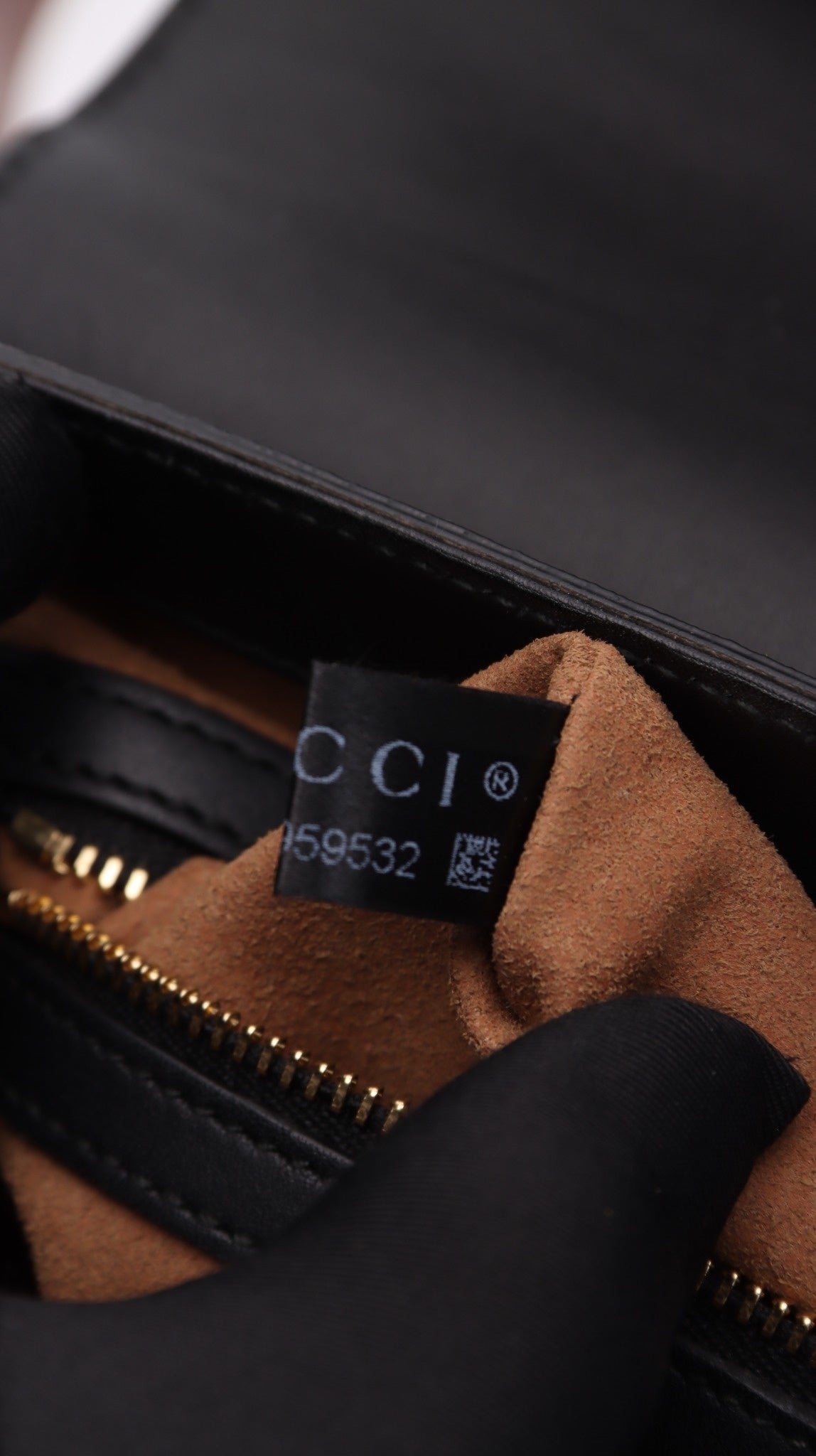 Gucci Padlock Shoulder Bag - Black