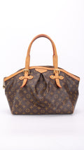 Louis Vuitton Shoulder Bag - Brown
