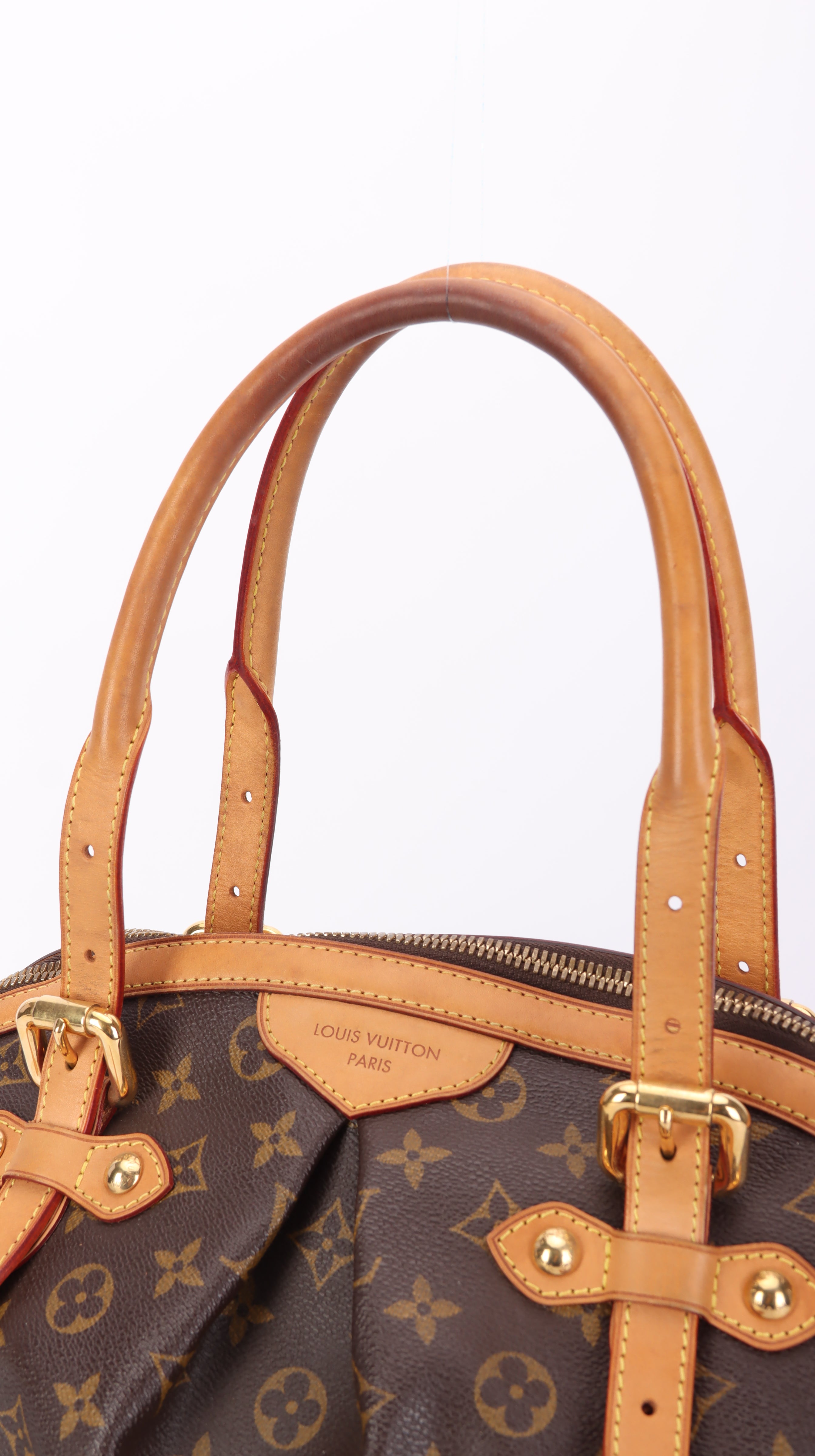 Louis Vuitton Shoulder Bag - Brown