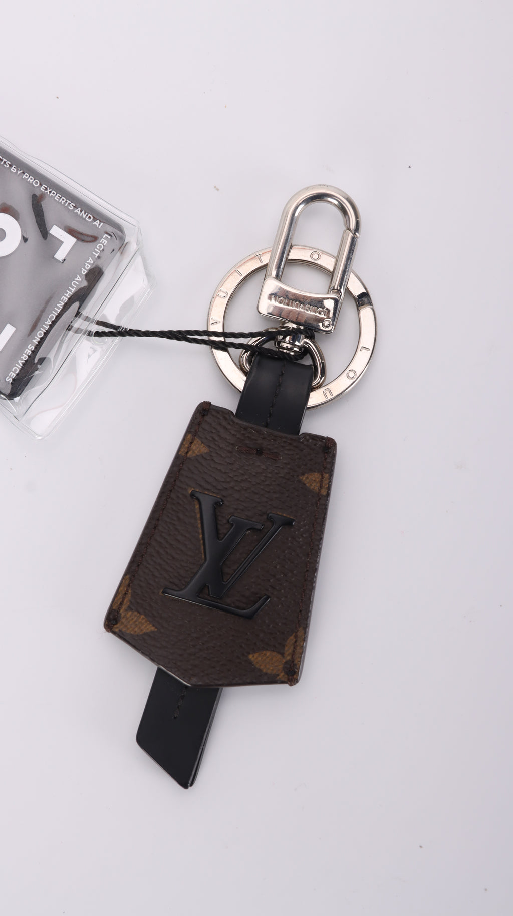 Louis Vuitton Key Ring - Black