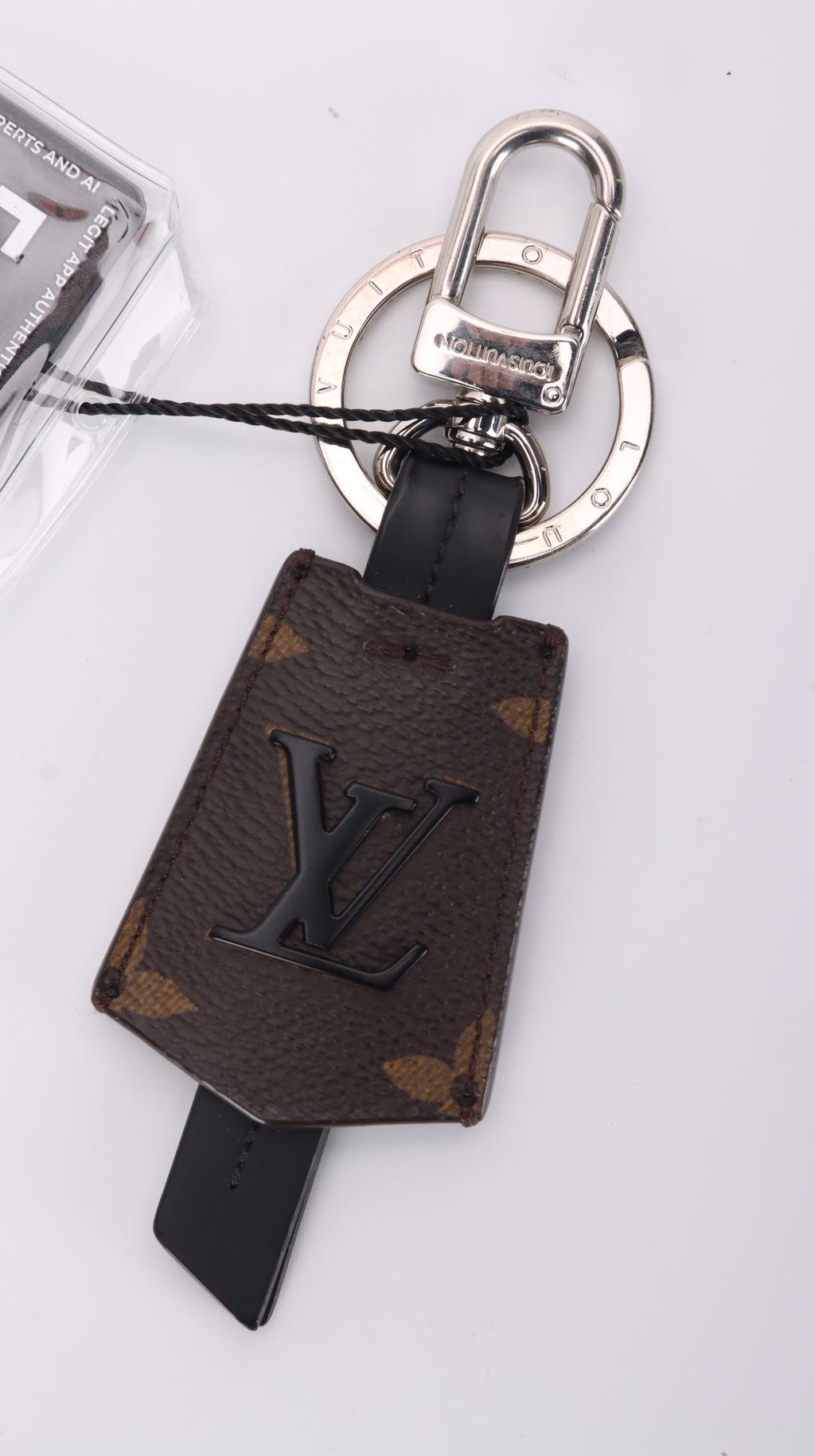 Louis Vuitton Key Ring - Black