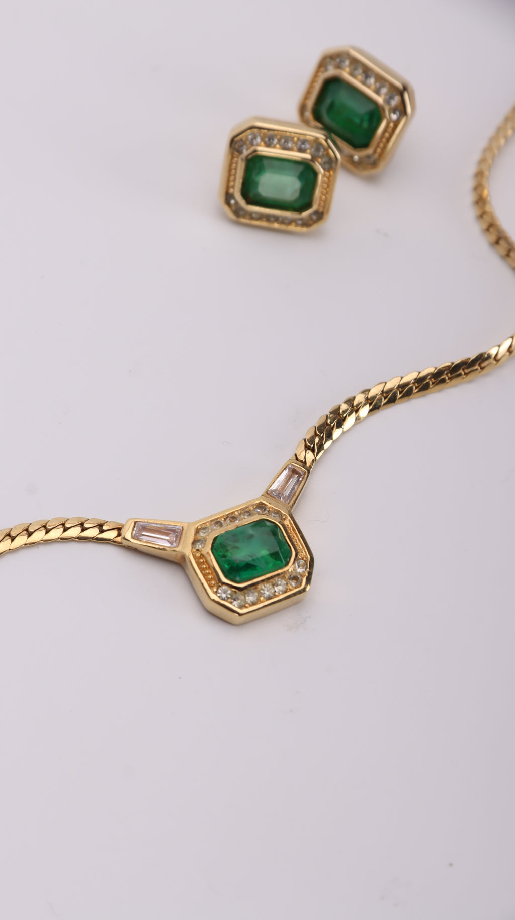 Dior Necklace Set - Glod