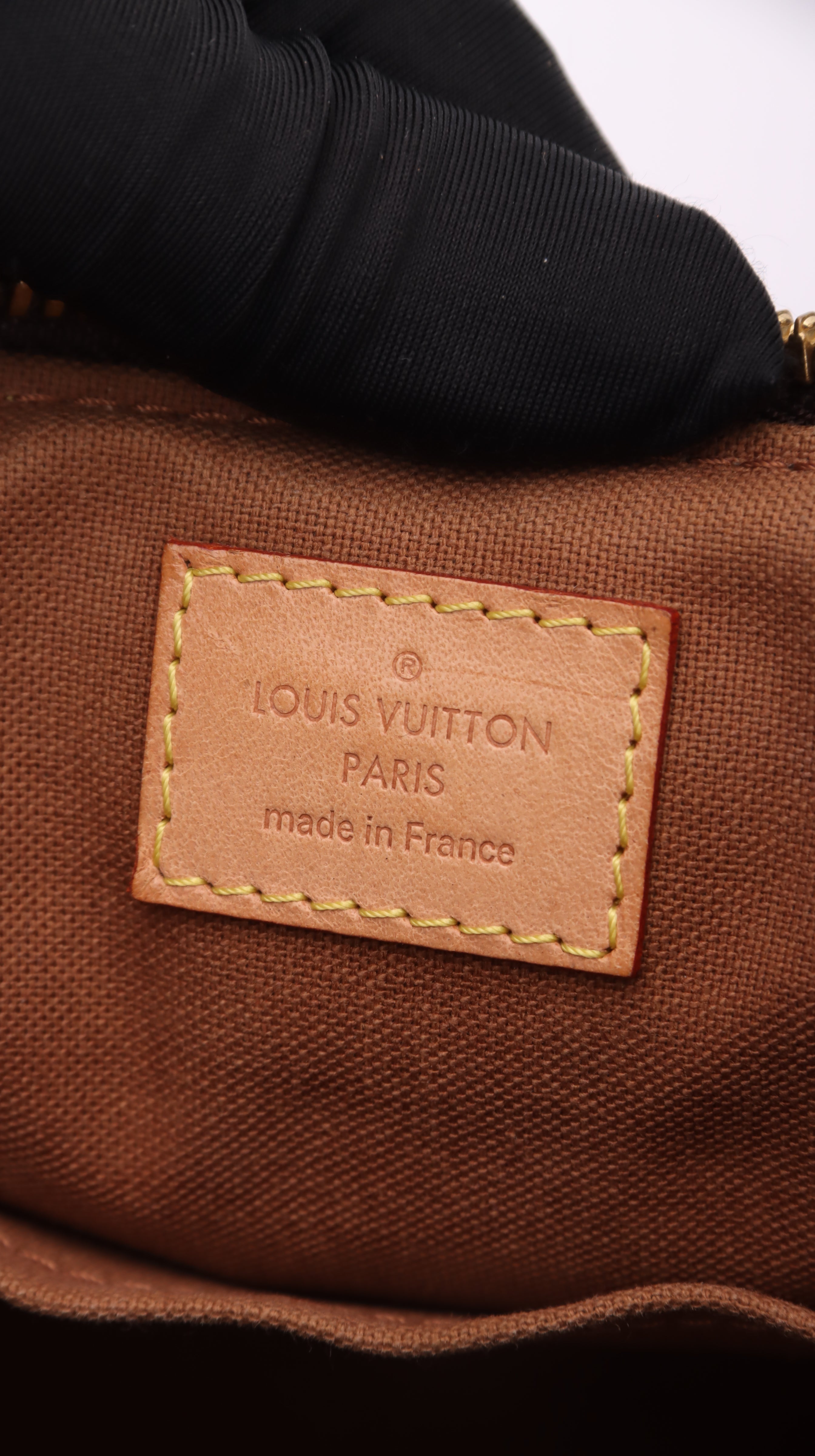 Louis Vuitton Palermo Shoulder Bag -Brown