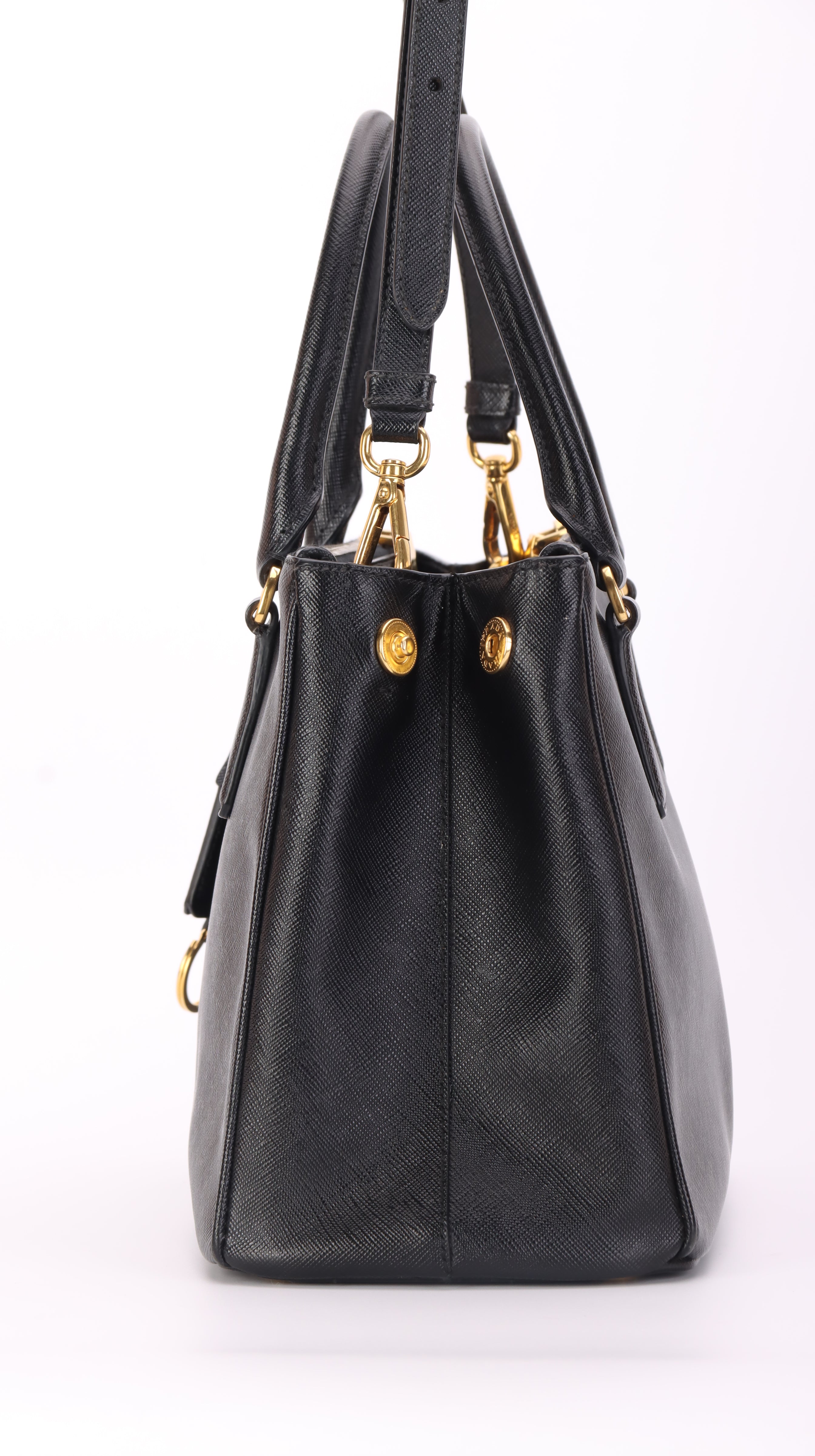 Prada Galleria Saffiano Shoulder Bag - Black