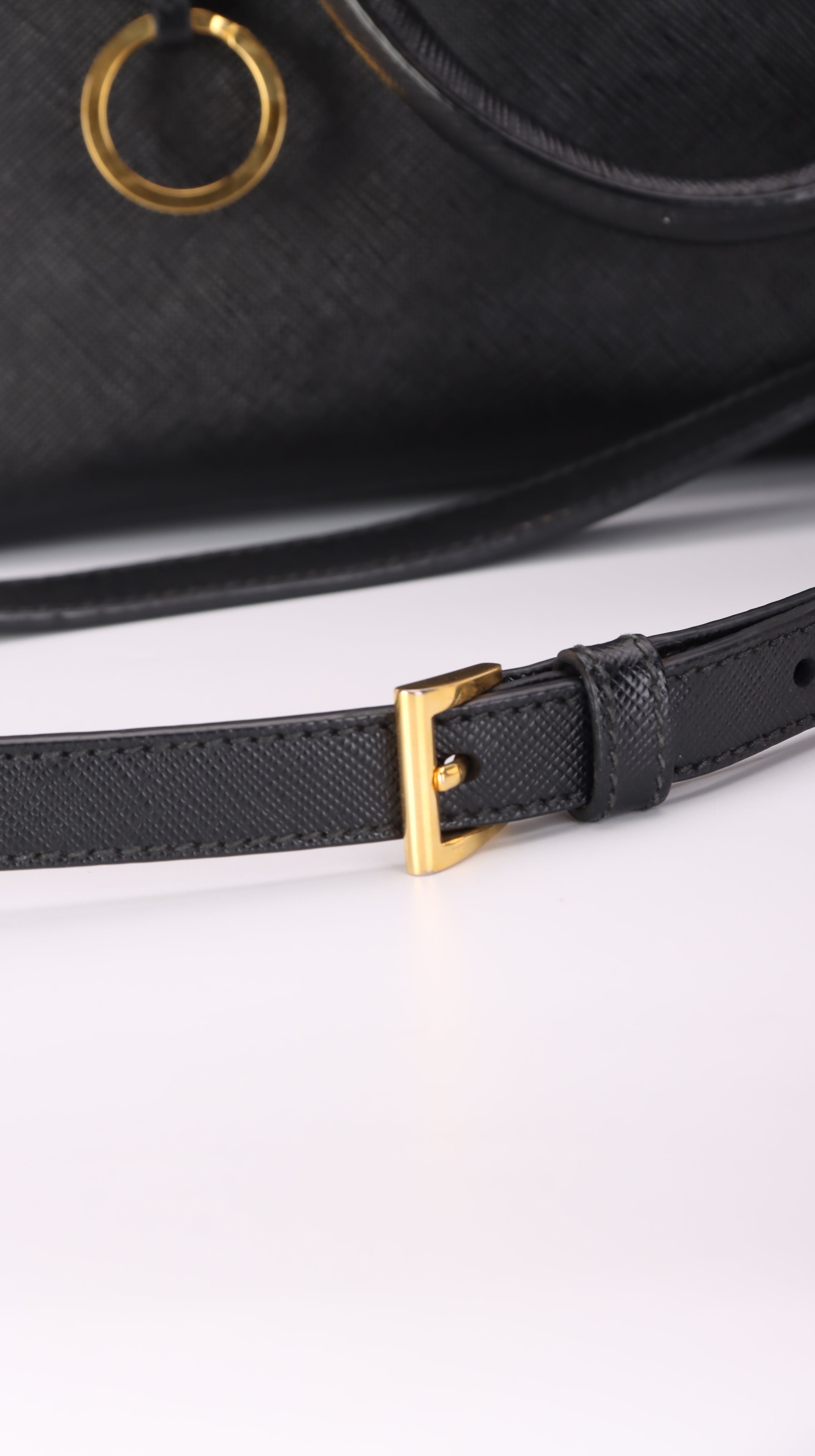 Prada Galleria Saffiano Shoulder Bag - Black