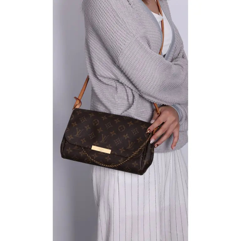 ouis Vuitton (LV) Favorite