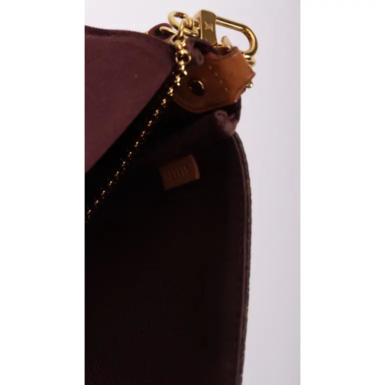 ouis Vuitton (LV) Favorite