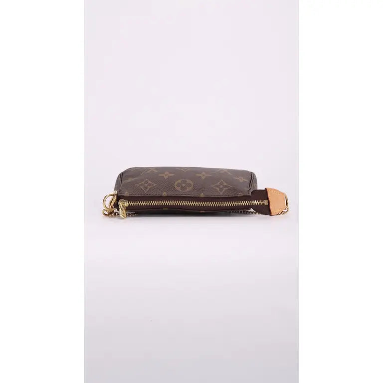 Louis Vuitton (LV) Accessories