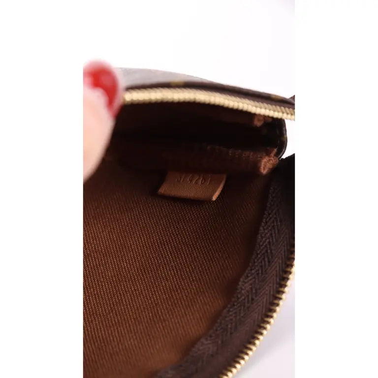 Louis Vuitton (LV) Accessories