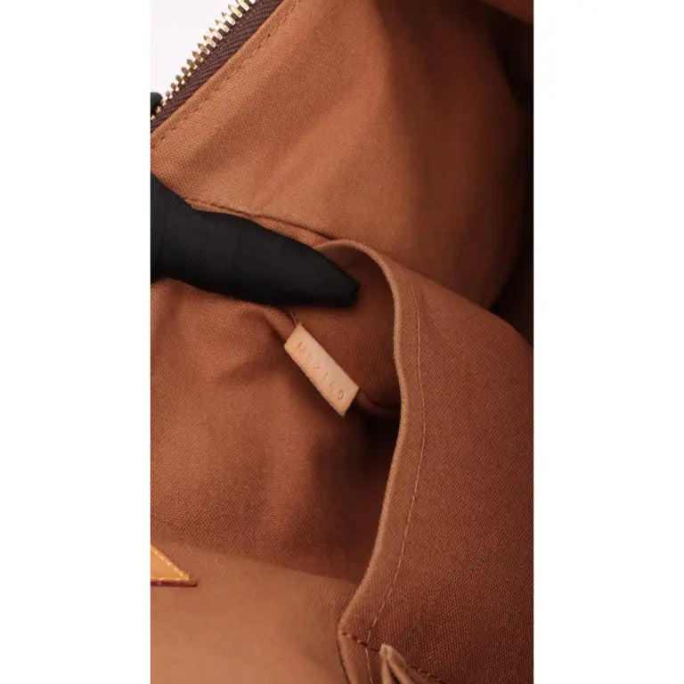 Louis Vuitton (LV) Tivoli