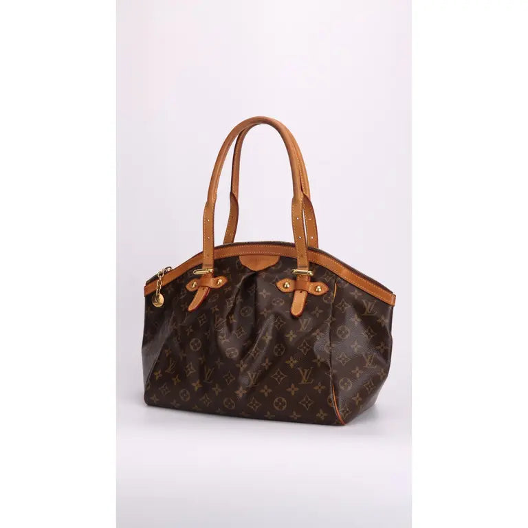 Louis Vuitton (LV) Tivoli