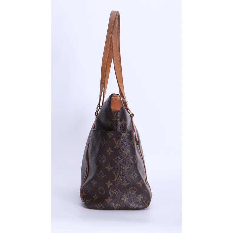 Louis Vuitton (LV) Totally